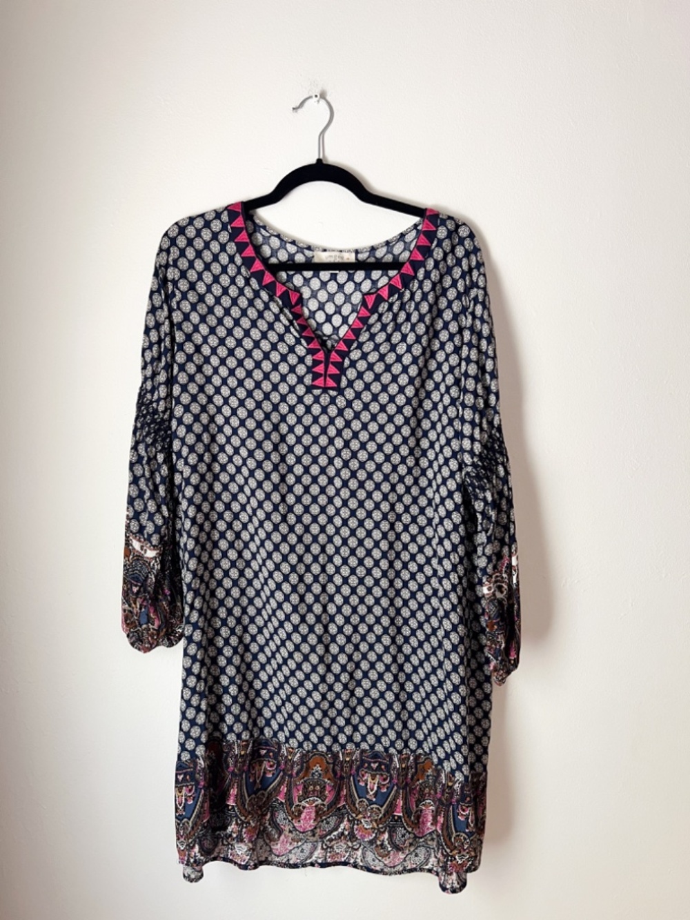 Umgee USA Plus 1X Boho Paisley Tunic Dress Navy Pink Embroidered V-Neck